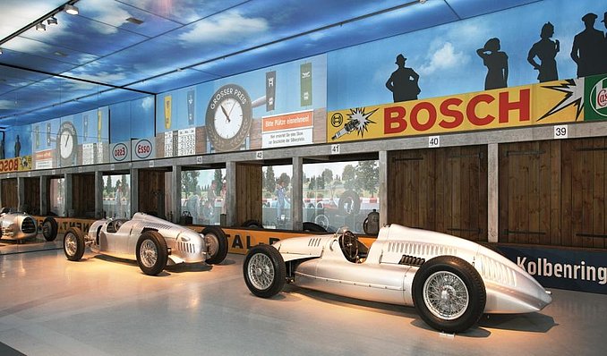 Rennbox im August Horch Museum Zwickau